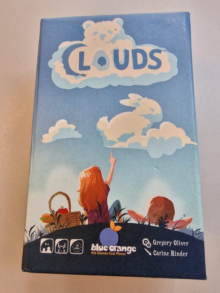 Colorful board game box for "LOUDS" by Blue Orange Games, featuring children observing cloud shapes. Ideal for family fun, suitable for ages 4 and up, designed for 2-5 players with a quick 10-minute gameplay.