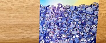 Board game "Oh My Pigeons!" by Ravensburger featuring colorful artwork, game cards, dice, and player pieces, set against a wooden background. Ideal for family game nights and parties.