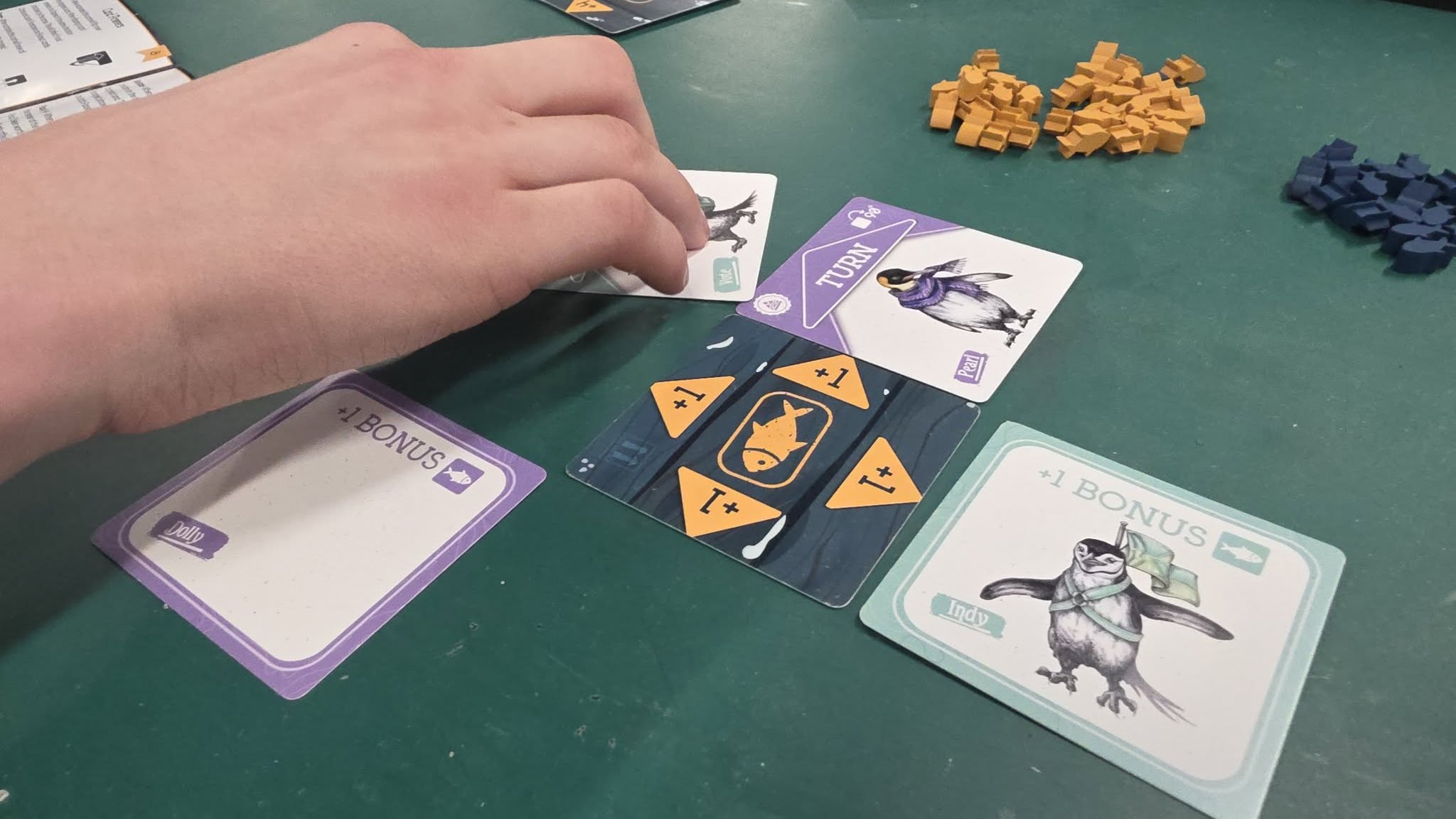 May be an image of ‎text that says "‎ري ল ل र ነሞ 趣 TURN f +1 BONUS ONUS Dolly + f + + [+ +1 1BONUS Indy メン ه‎"‎